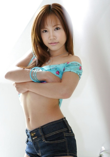 Reika Shiina perfekte sexy fotos